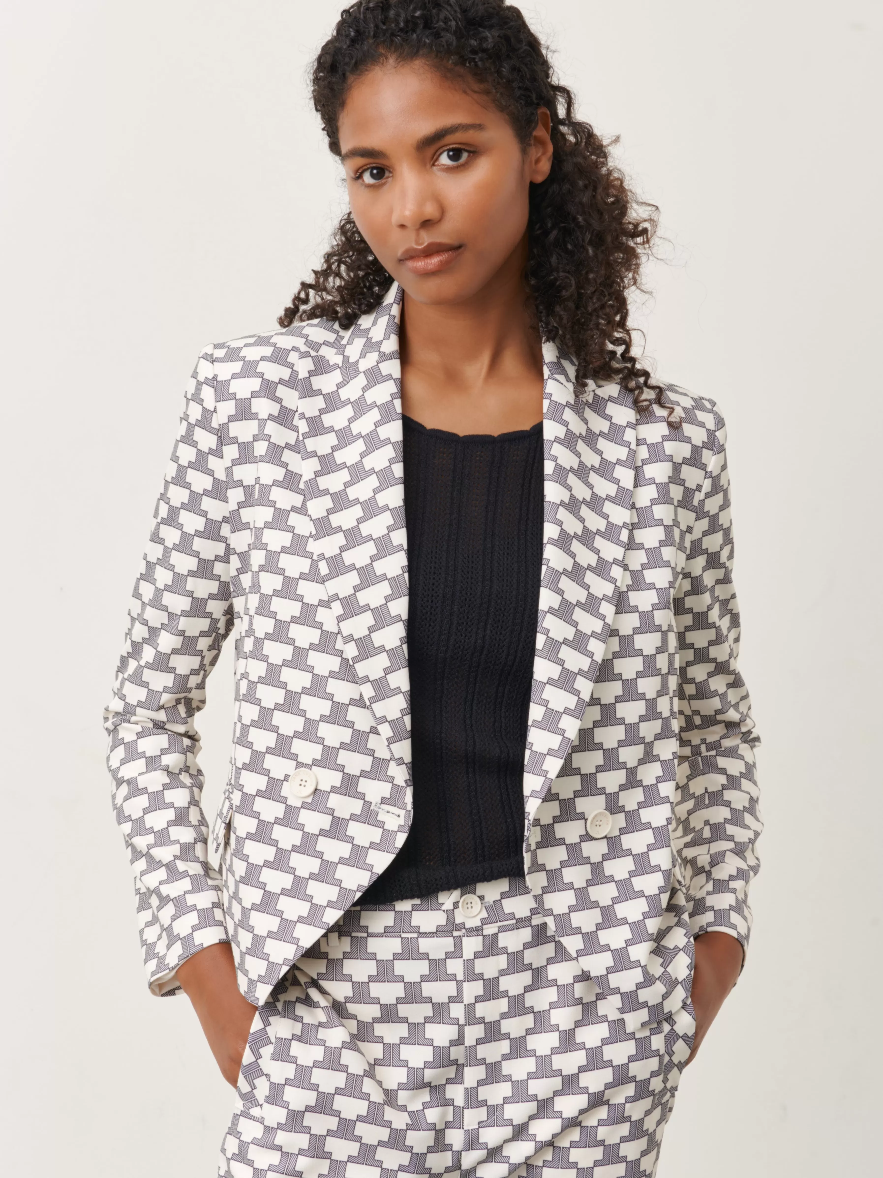 Blazers>Jane Lushka Bart Blazer | White Black