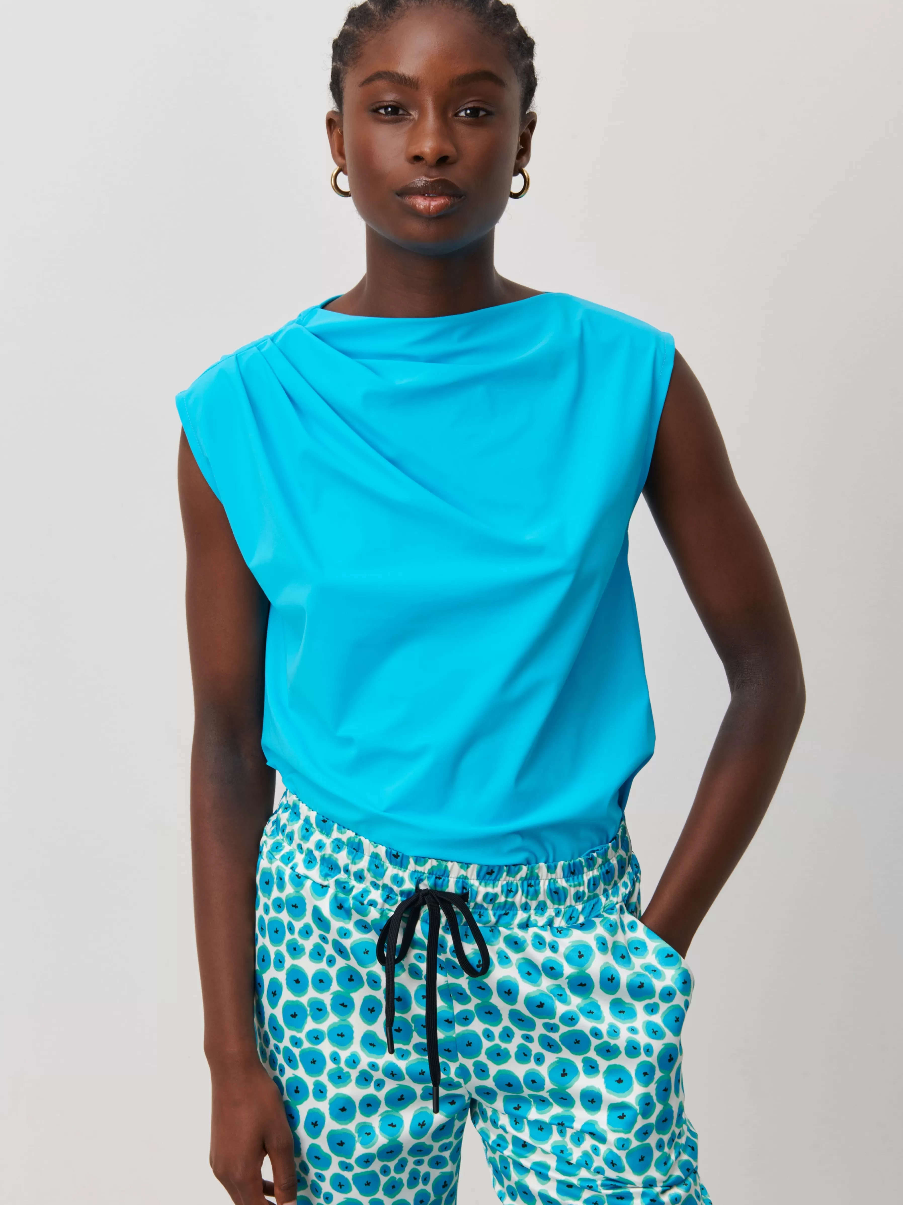 Tops>Jane Lushka Bloom Top Technical Jersey | Light Blue