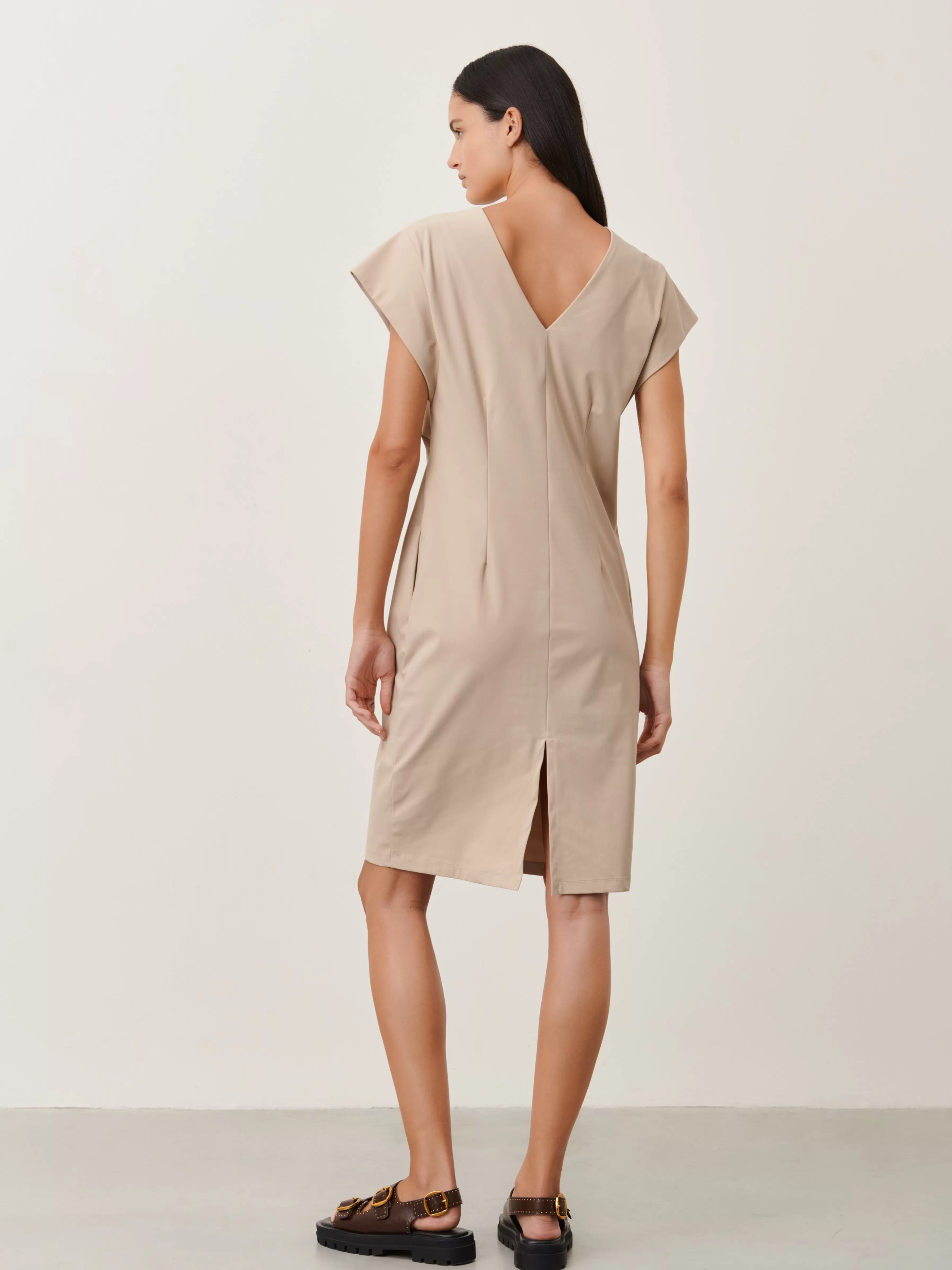 Jurken>Jane Lushka Domina Dress Technical Jersey | Sand