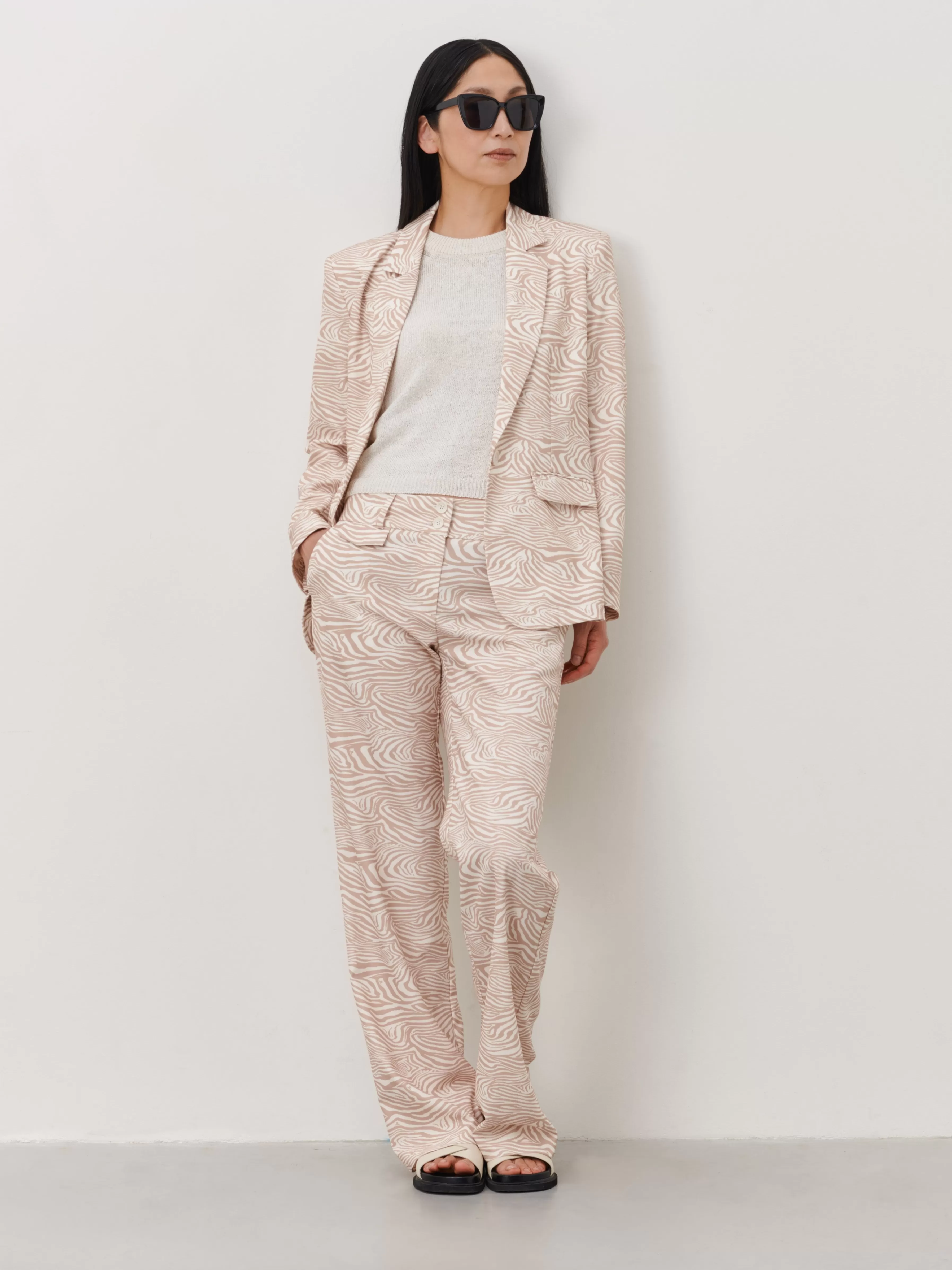 Blazers>Jane Lushka Plaza Blazer | Beige