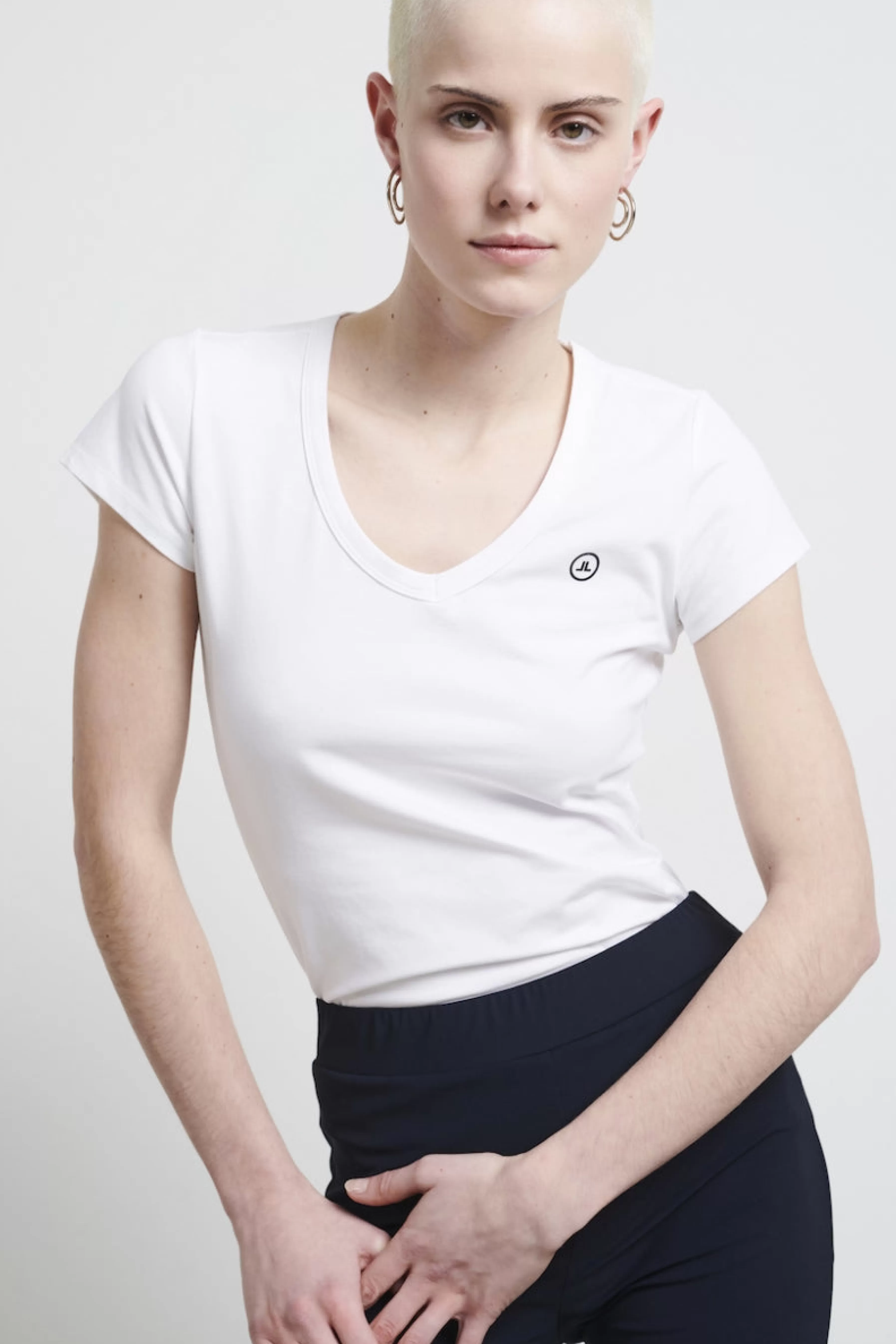 Best basic>Jane Lushka T Shirt V Neck Easy Wear Organic Cotton | White