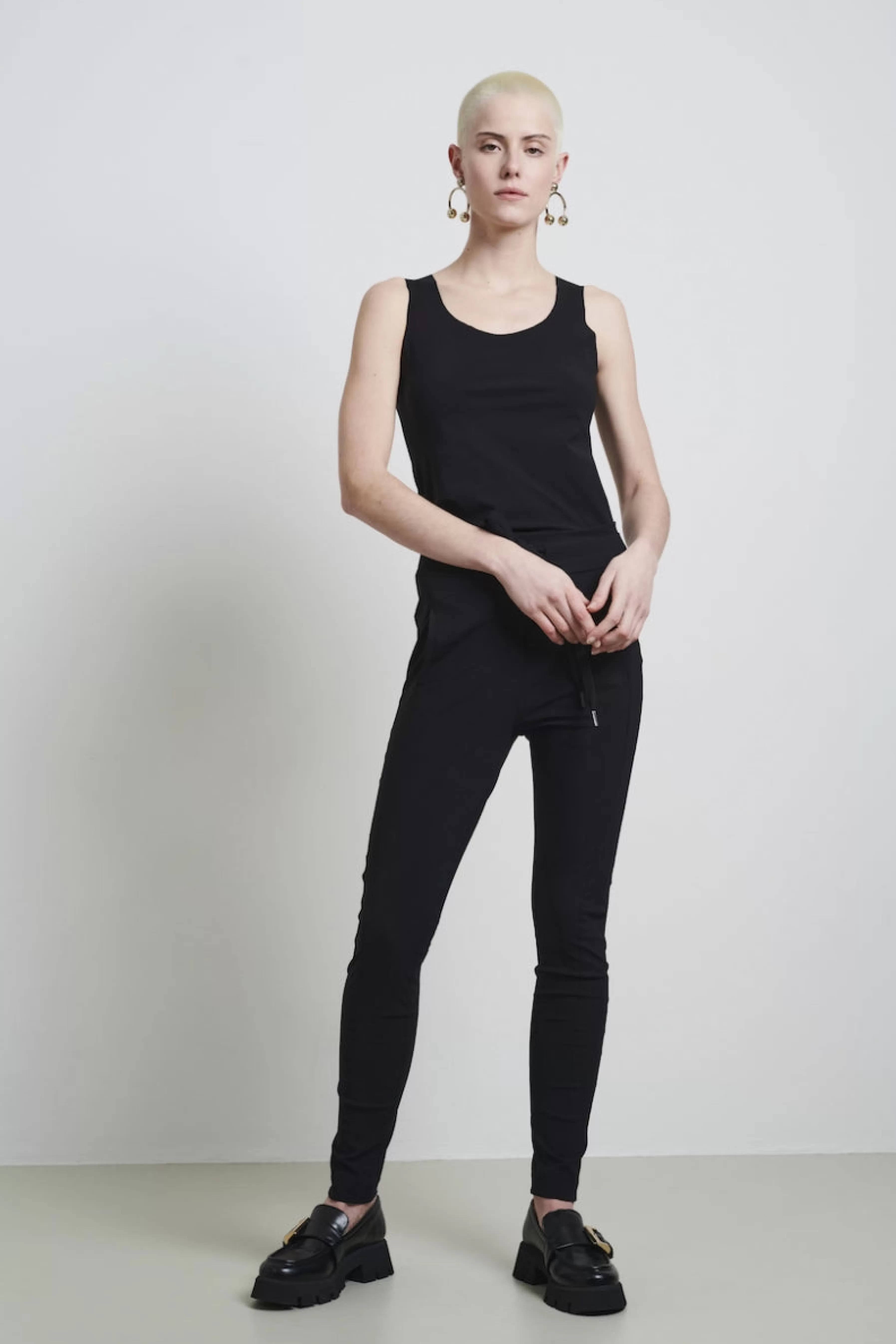 Best basic>Jane Lushka Top Jesy Easy Wear Technical Jersey | Black