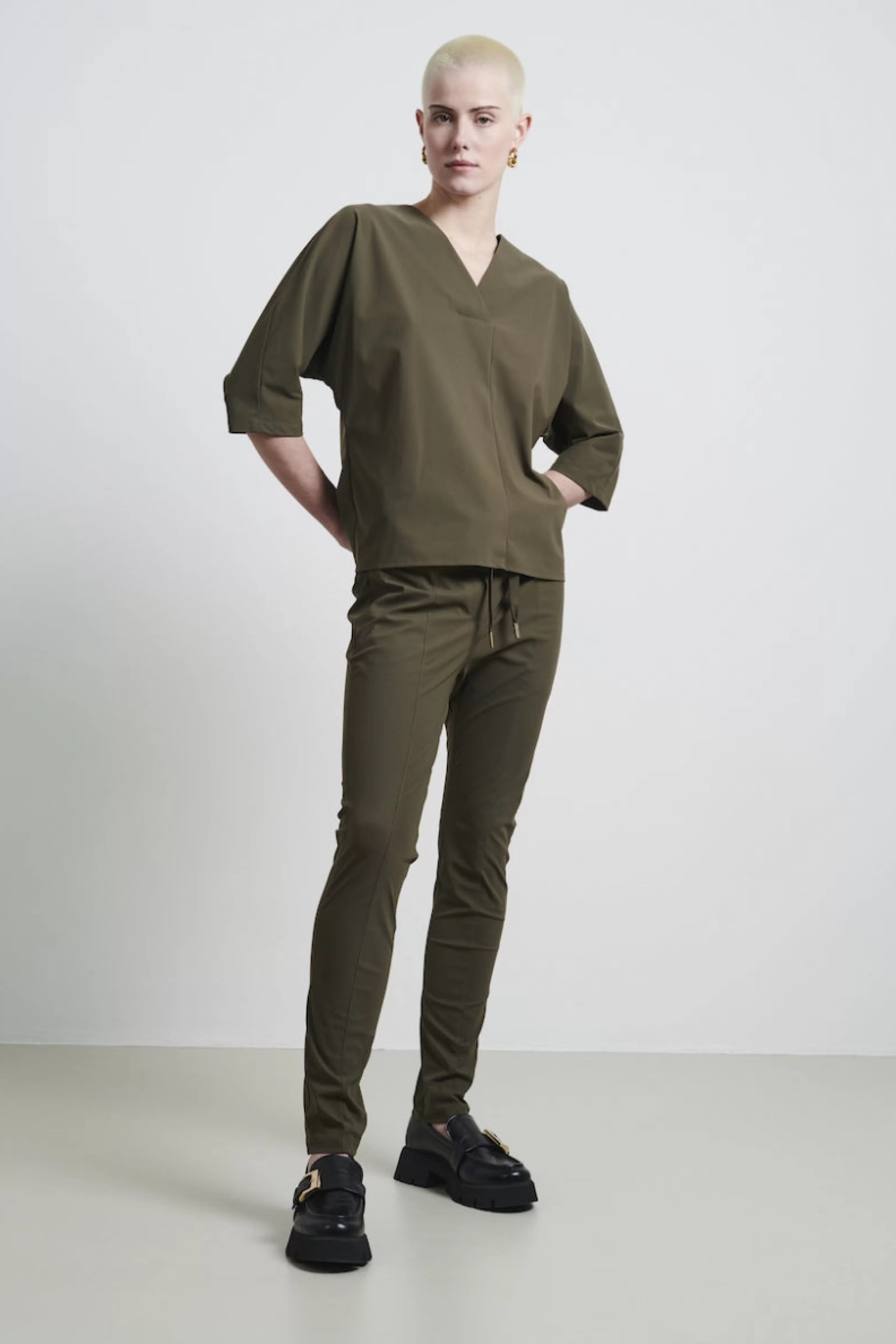 Best basic>Jane Lushka Top Veda Technical Jersey | Army