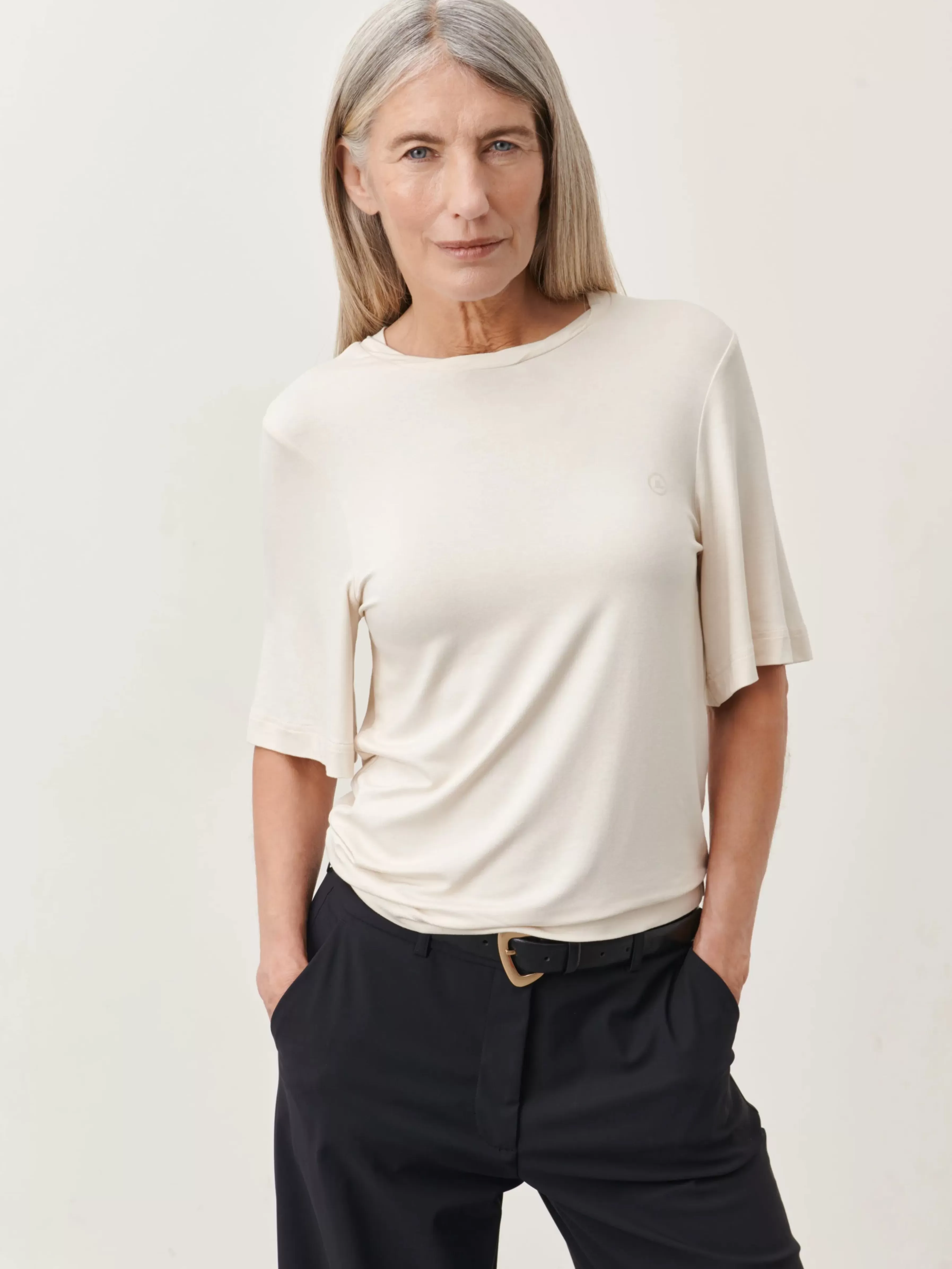 Tops>Jane Lushka T-Shirt Logo | Cream