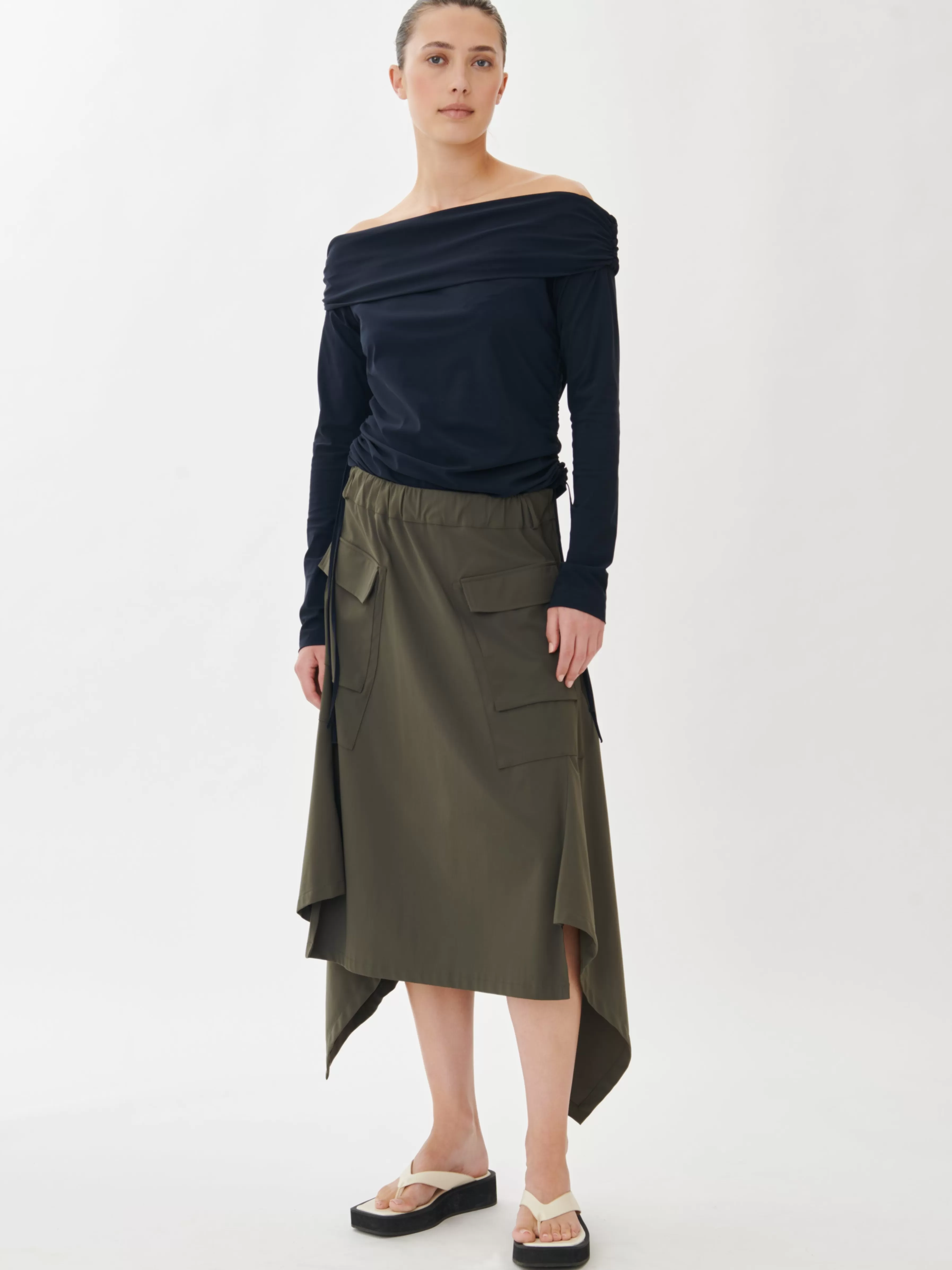 Studio collection | Rokken>Jane Lushka Yanna Skirt Technical Jersey | Army